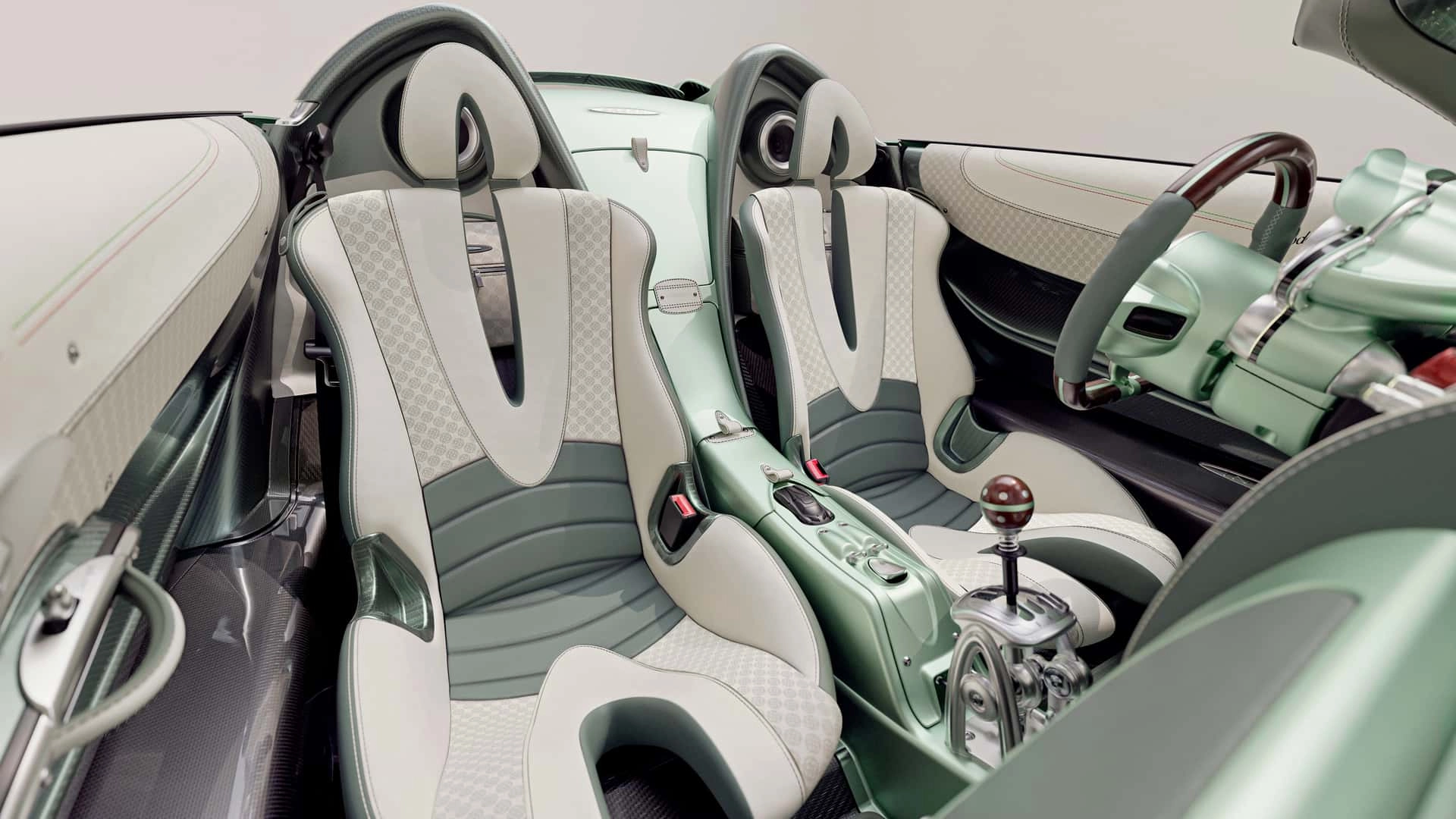 Pagani huayra codalunga speedster (6)